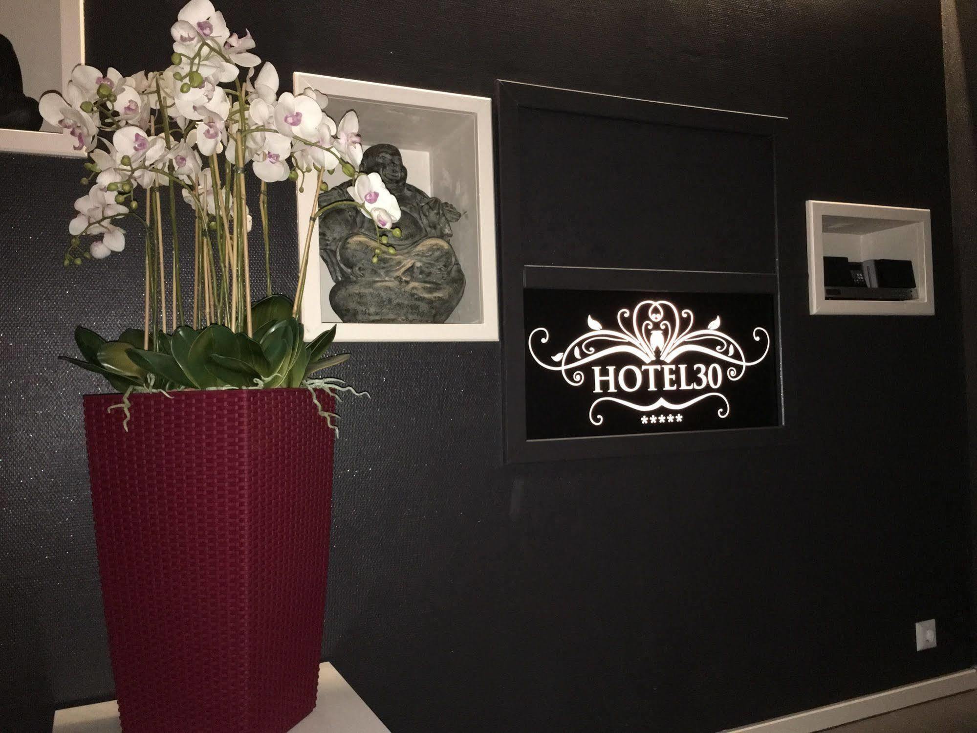 Hotel30 - Adults Only Annenheim Exterior photo